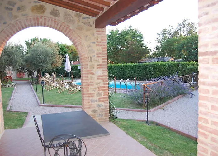 Farma Podere Ranciano Alto *